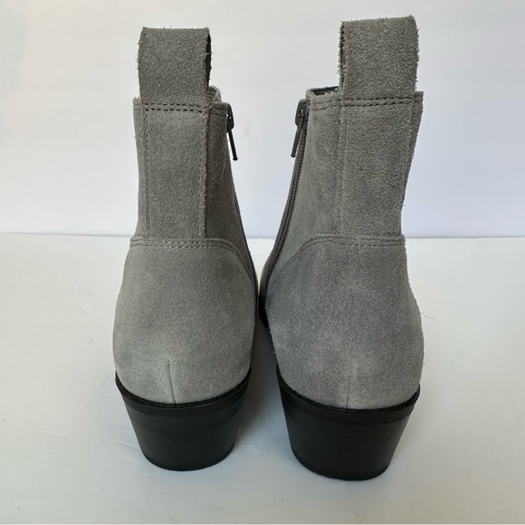 Vionic Roseland Light Gray Suede Arch Support Water Repellent Ankle Booties 9 - Picture 4 of 12